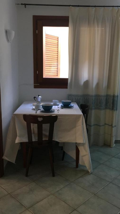 Taverna Lejlighed Arzachena Eksteriør billede